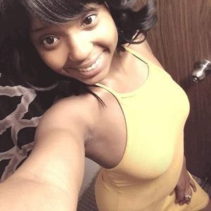 Meet your Posher, Amberlye